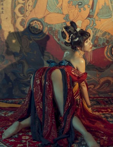 美女张开腿喷水高潮在线观看_剧情片全集免费播放