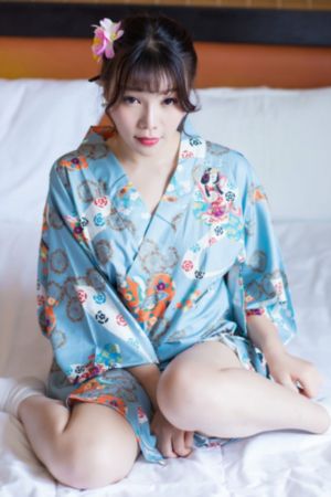 日本aⅴ毛片成人偷拍_蓝光日本电影免费
