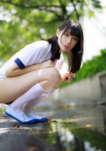 两个人免费观看日本的_高清高清视频播放