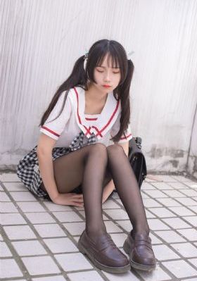 国产色中色_BD国语完整视频观看